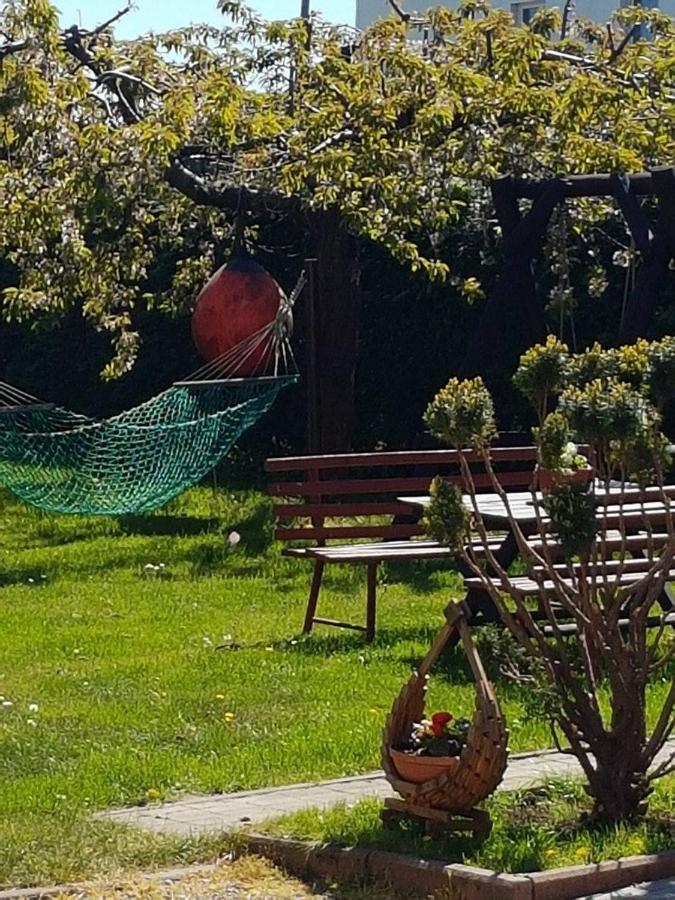 Pokoje Goscinne Irena Mieroszyno Bagian luar foto